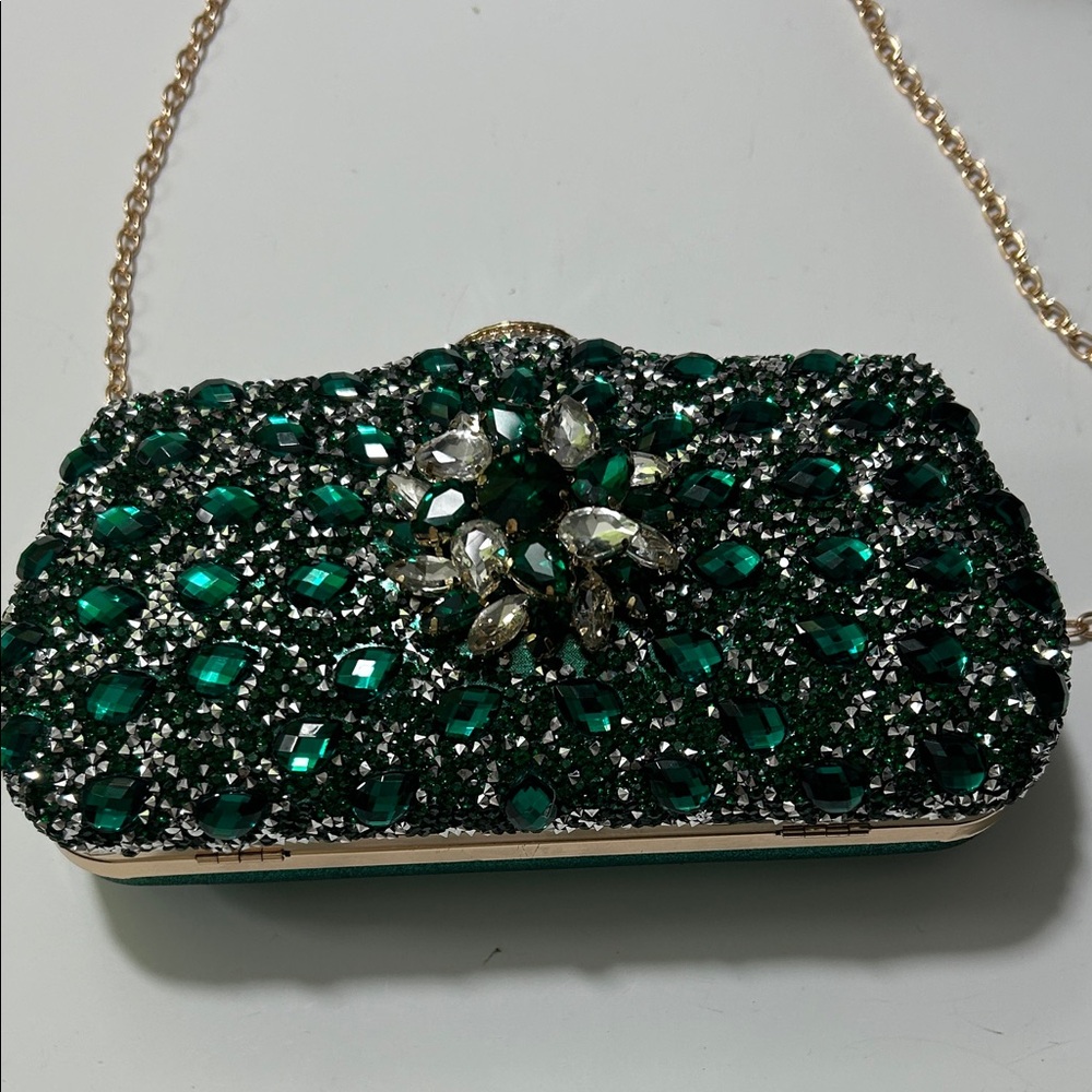 Emerald Crystal Evening Clutch with Gold Chain - Picture 2 of 16